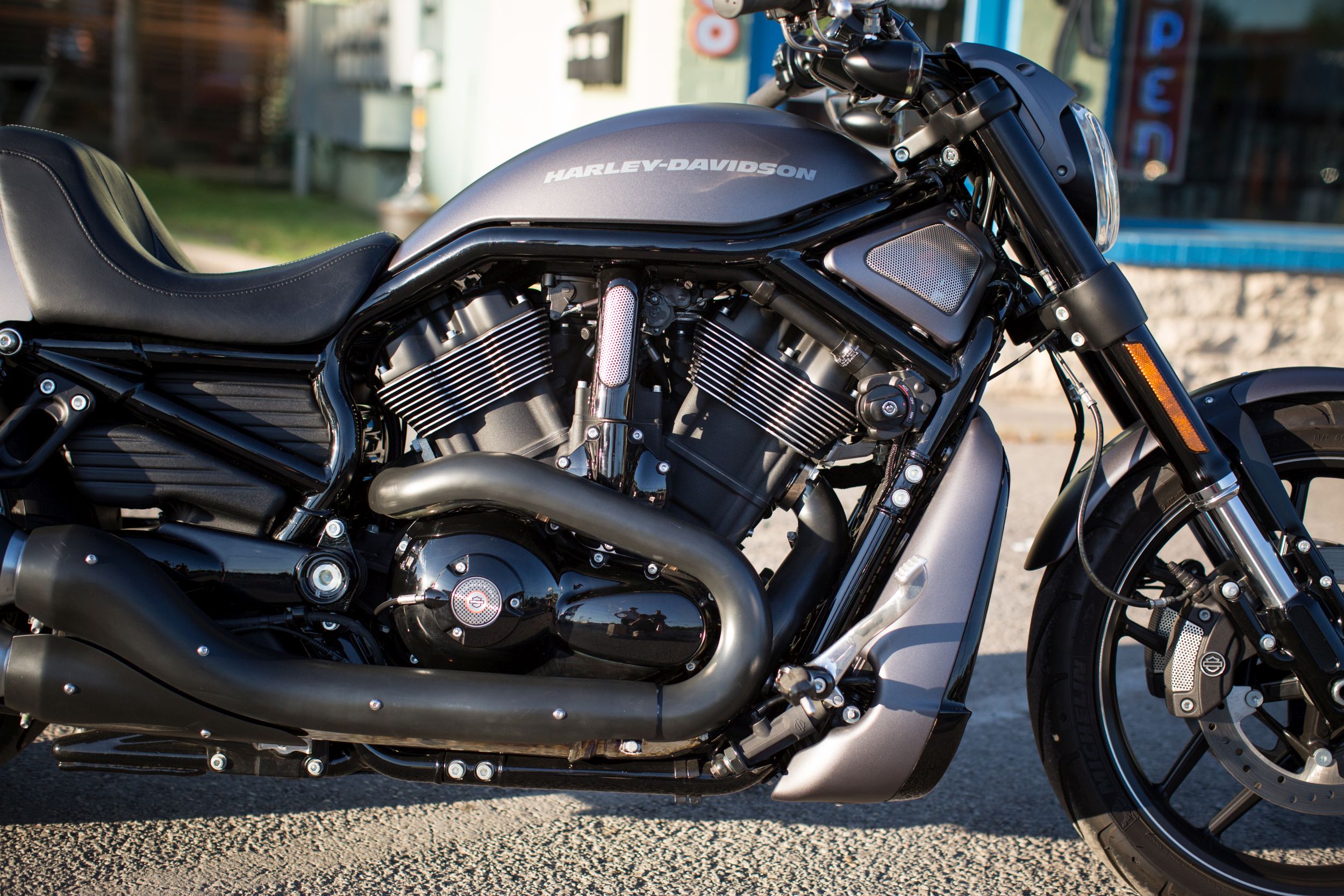 Gebrauchte Und Neue Harley Davidson Night Rod Special Vrscdx Motorrader Kaufen