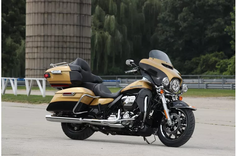 Harley-Davidson Touring Electra Glide Ultra Limited FLHTK 2017 Harley-Davidson Touring Electra Glide Ultra Limited FLHTK 2017
