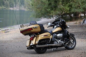 Harley-Davidson Touring Electra Glide Ultra Limited FLHTK 2017 - Bild 9