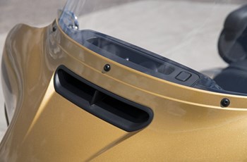 Harley-Davidson Touring Electra Glide Ultra Limited FLHTK 2017 - Bild 45