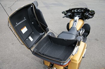 Harley-Davidson Touring Electra Glide Ultra Limited FLHTK 2017 - Bild 47