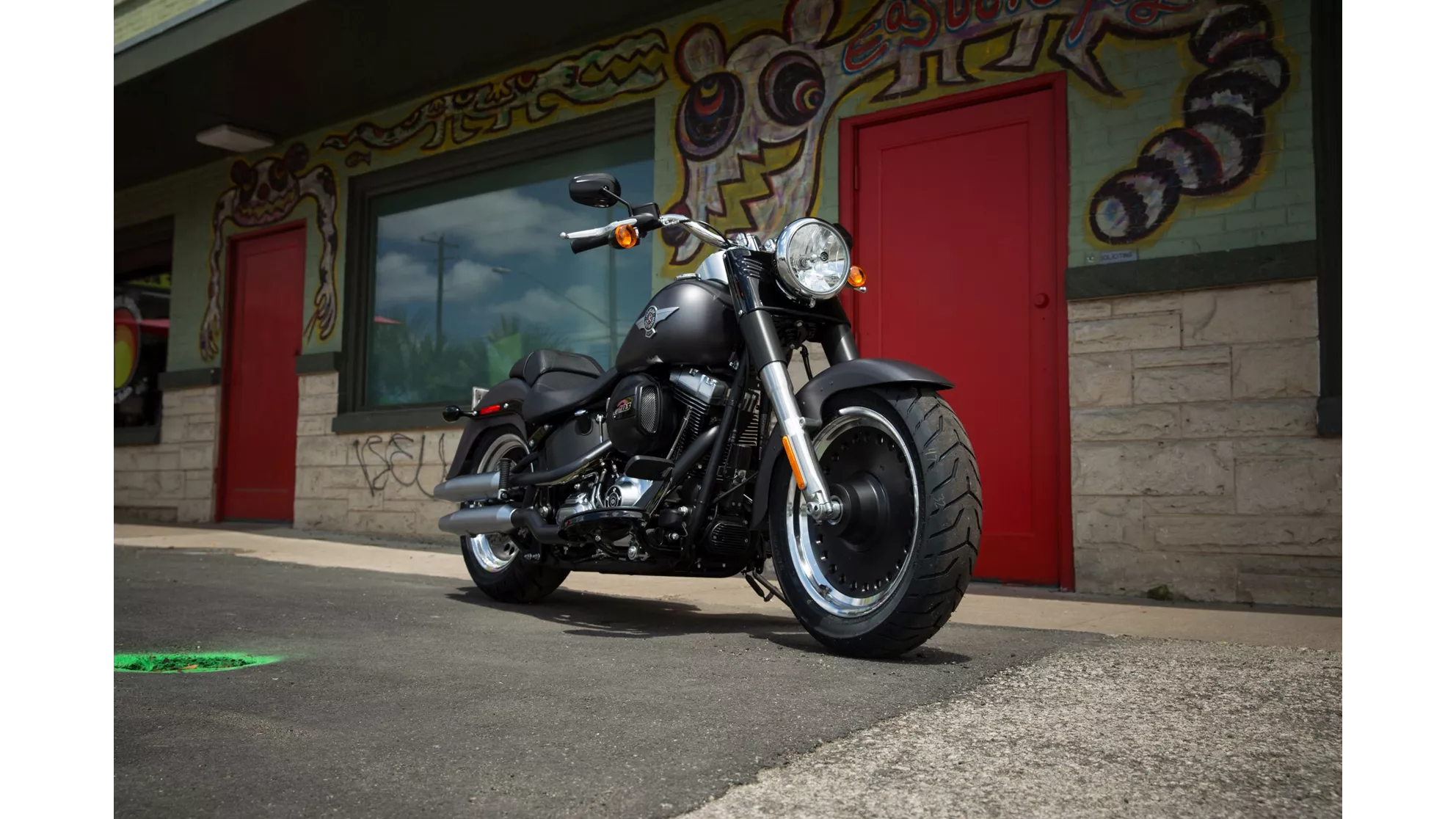 Harley-Davidson Softail Fat Boy Special FLSTFB - Resim 1