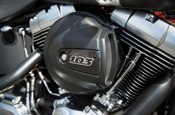 Harley-Davidson Softail Fat Boy Special FLSTFB 2017 - Bild 5