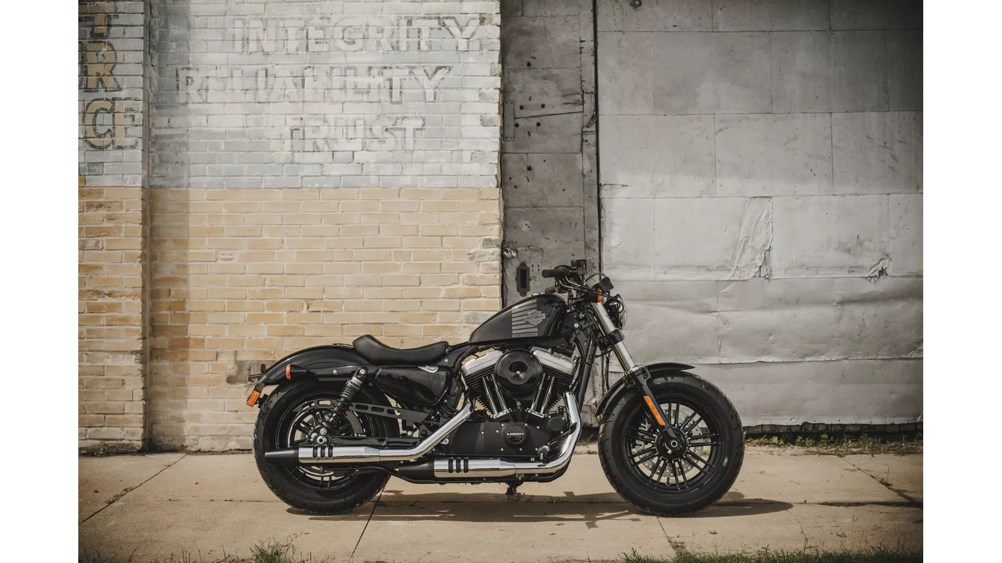 Harley-Davidson Sportster XL 1200X Forty-Eight - Image 3 Harley-Davidson Sportster XL 1200X Forty-Eight - Image 3