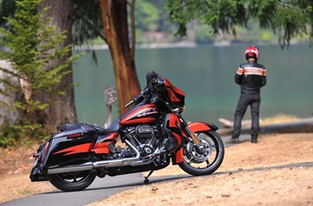 Harley-Davidson CVO Street Glide FLHXSE 2017 - Bild 14