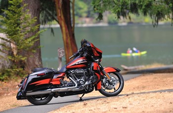 Harley-Davidson CVO Street Glide FLHXSE 2017 - Bild 16