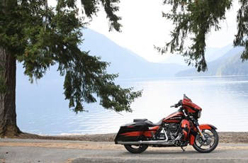 Harley-Davidson CVO Street Glide FLHXSE 2017 - Bild 17