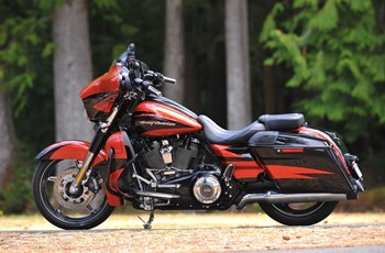 Harley-Davidson CVO Street Glide FLHXSE 2017 - Bild 19