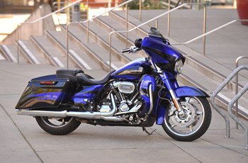 Harley-Davidson CVO Street Glide FLHXSE 2017 - Bild 26
