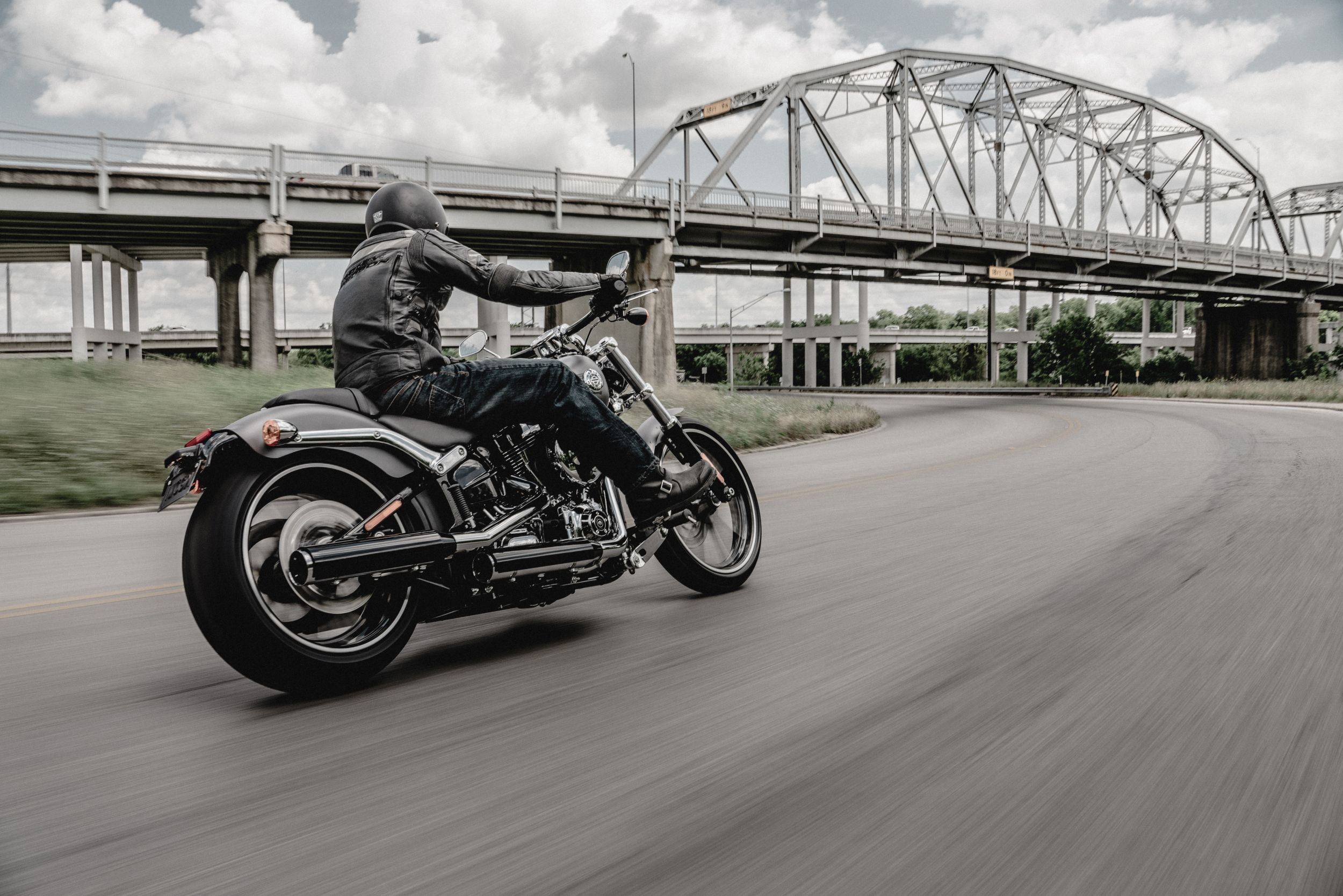 Gebrauchte Und Neue Harley Davidson Softail Breakout Fxsb Motorrader Kaufen