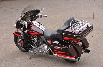 Harley-Davidson CVO Ultra Limited FLHTKSE 2017 - Bild 7 Harley-Davidson CVO Ultra Limited FLHTKSE 2017 - Bild 7