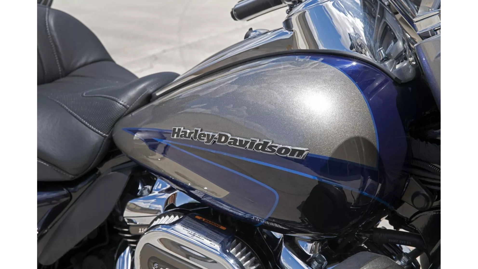 Harley-Davidson CVO Ultra Limited FLHTKSE - Image 9 Harley-Davidson CVO Ultra Limited FLHTKSE - Image 9
