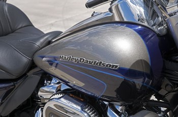 Harley-Davidson CVO Ultra Limited FLHTKSE 2017 - Bild 11 Harley-Davidson CVO Ultra Limited FLHTKSE 2017 - Bild 11