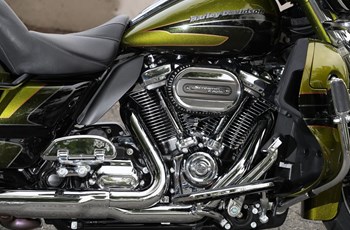 Harley-Davidson CVO Ultra Limited FLHTKSE 2017 - Bild 17 Harley-Davidson CVO Ultra Limited FLHTKSE 2017 - Bild 17