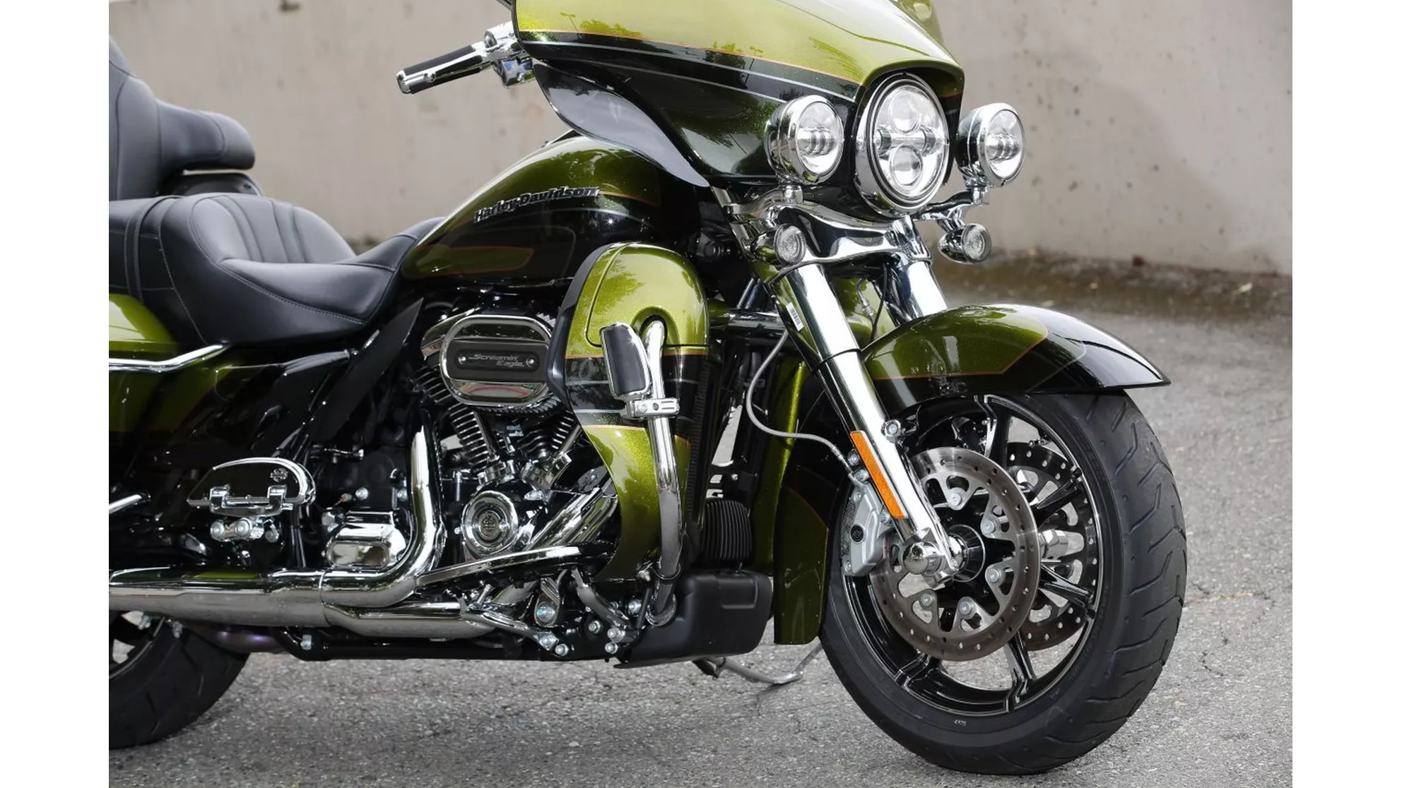Harley-Davidson CVO Ultra Limited FLHTKSE - Image 19 Harley-Davidson CVO Ultra Limited FLHTKSE - Image 19