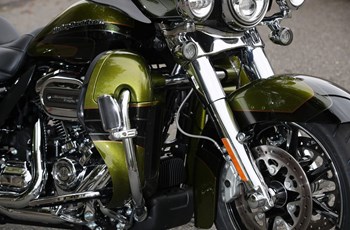 Harley-Davidson CVO Ultra Limited FLHTKSE 2017 - Bild 22 Harley-Davidson CVO Ultra Limited FLHTKSE 2017 - Bild 22