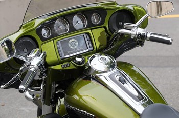 Harley-Davidson CVO Ultra Limited FLHTKSE 2017 - Bild 23 Harley-Davidson CVO Ultra Limited FLHTKSE 2017 - Bild 23