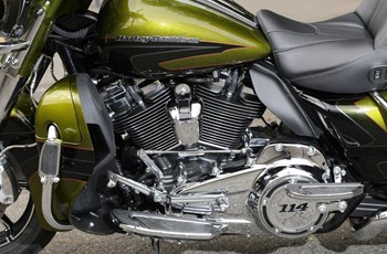 Harley-Davidson CVO Ultra Limited FLHTKSE 2017 - Bild 25 Harley-Davidson CVO Ultra Limited FLHTKSE 2017 - Bild 25
