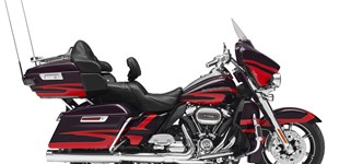 Harley-Davidson CVO Ultra Limited FLHTKSE 2017 vs Harley-Davidson Electra Glide Ultra Limited Low FLHTKL 2016