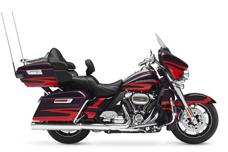 Harley-Davidson CVO Ultra Limited FLHTKSE 2017 Harley-Davidson CVO Ultra Limited FLHTKSE 2017
