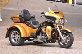 Harley-Davidson Tri Glide Ultra Classic FLHTCUTG 2017 - Bild 4