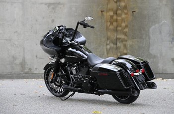 Harley-Davidson Touring Road Glide Special FLTRXS 2017 - Bild 6 Harley-Davidson Touring Road Glide Special FLTRXS 2017 - Bild 6