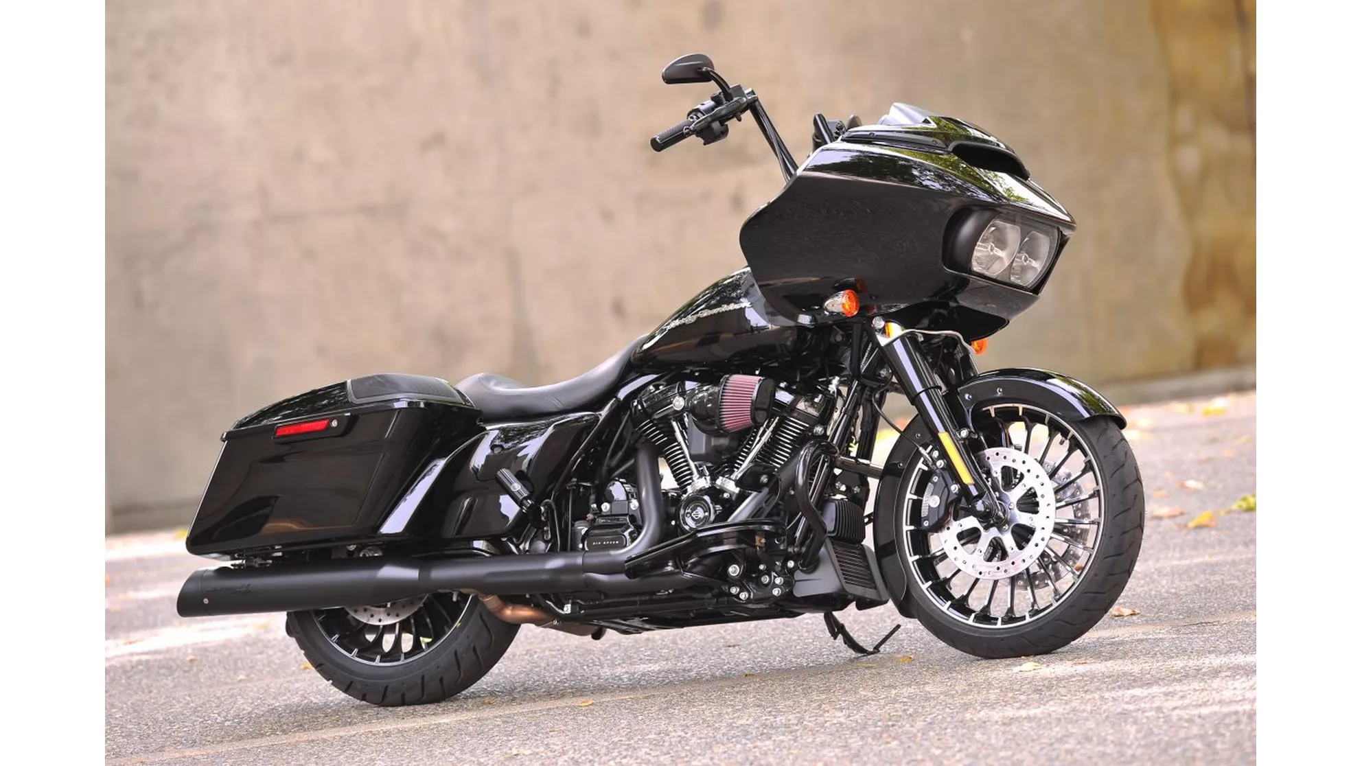 Harley-Davidson Touring Road Glide Special FLTRXS - Image 17 Harley-Davidson Touring Road Glide Special FLTRXS - Image 17