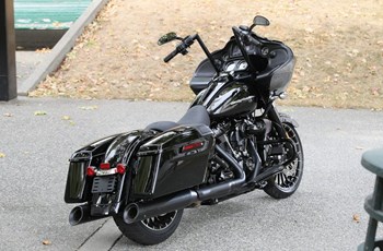Harley-Davidson Touring Road Glide Special FLTRXS 2017 - Bild 22 Harley-Davidson Touring Road Glide Special FLTRXS 2017 - Bild 22