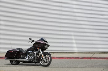 Harley-Davidson Touring Road Glide Special FLTRXS 2017 - Bild 24 Harley-Davidson Touring Road Glide Special FLTRXS 2017 - Bild 24
