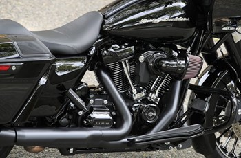 Harley-Davidson Touring Road Glide Special FLTRXS 2017 - Bild 26 Harley-Davidson Touring Road Glide Special FLTRXS 2017 - Bild 26