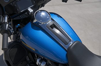 Harley-Davidson Electra Glide Ultra Limited Low FLHTKL 2017 - Bild 14