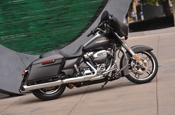 Harley-Davidson Touring Street Glide Special FLHXS 2017 - Bild 7 Harley-Davidson Touring Street Glide Special FLHXS 2017 - Bild 7