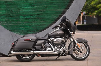 Harley-Davidson Touring Street Glide Special FLHXS 2017 - Bild 8 Harley-Davidson Touring Street Glide Special FLHXS 2017 - Bild 8