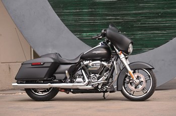 Harley-Davidson Touring Street Glide Special FLHXS 2017 - Bild 9 Harley-Davidson Touring Street Glide Special FLHXS 2017 - Bild 9