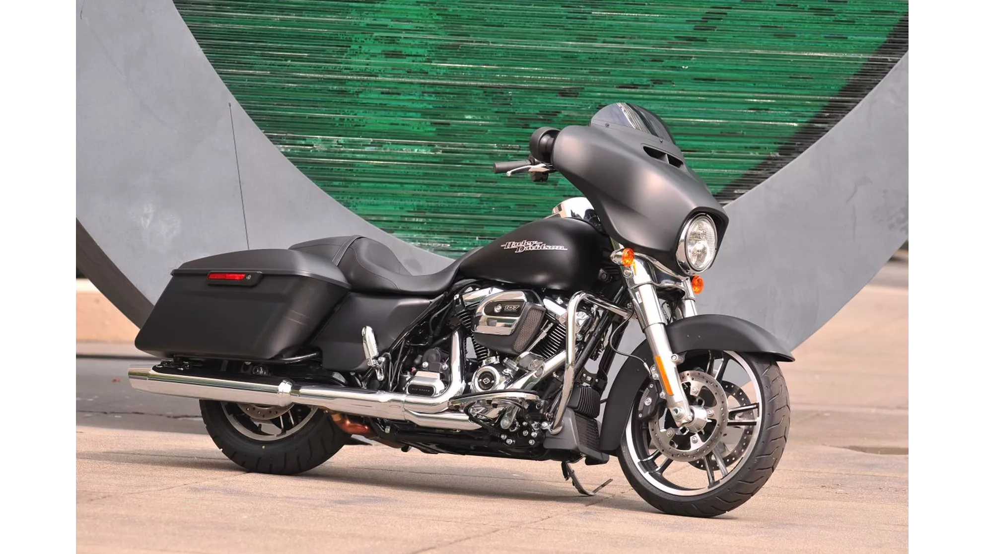Harley-Davidson Touring Street Glide Special FLHXS - Image 9 Harley-Davidson Touring Street Glide Special FLHXS - Image 9