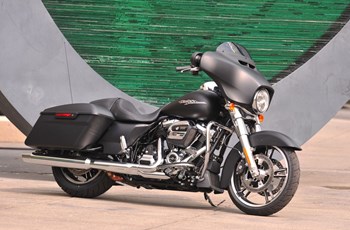 Harley-Davidson Touring Street Glide Special FLHXS 2017 - Bild 11 Harley-Davidson Touring Street Glide Special FLHXS 2017 - Bild 11