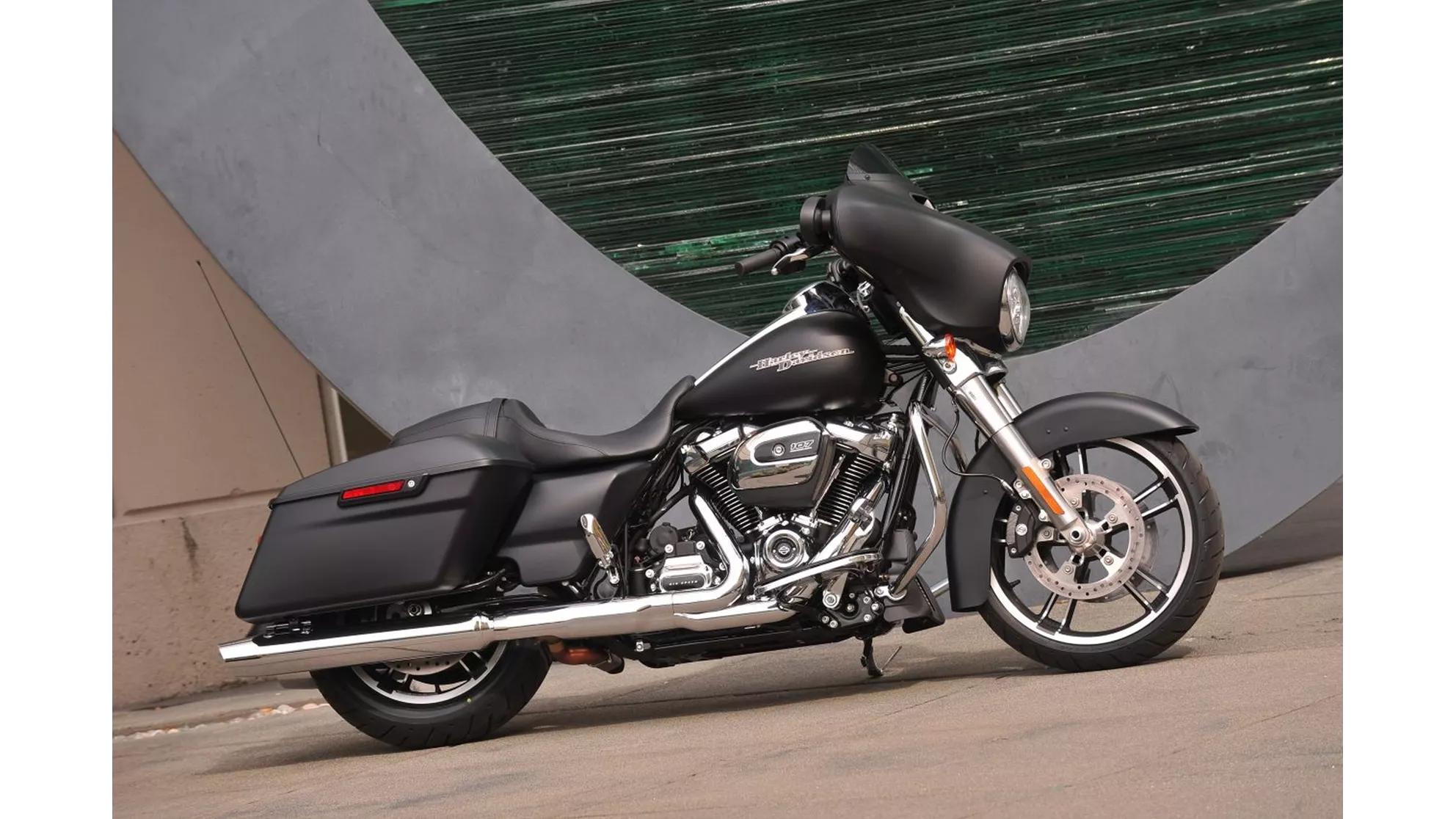 Harley-Davidson Touring Street Glide Special FLHXS - Image 13 Harley-Davidson Touring Street Glide Special FLHXS - Image 13