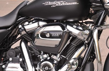 Harley-Davidson Touring Street Glide Special FLHXS 2017 - Bild 38 Harley-Davidson Touring Street Glide Special FLHXS 2017 - Bild 38