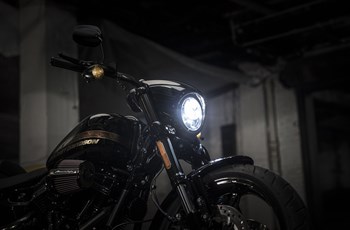 Harley-Davidson CVO Pro Street Breakout FXSE 2017 - Bild 5 Harley-Davidson CVO Pro Street Breakout FXSE 2017 - Bild 5
