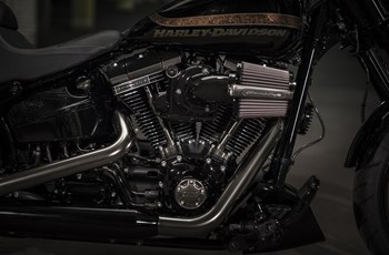 Harley-Davidson CVO Pro Street Breakout FXSE 2017 - Bild 7 Harley-Davidson CVO Pro Street Breakout FXSE 2017 - Bild 7