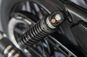 Harley-Davidson Sportster XL 1200CX Roadster 2017 - Bild 7