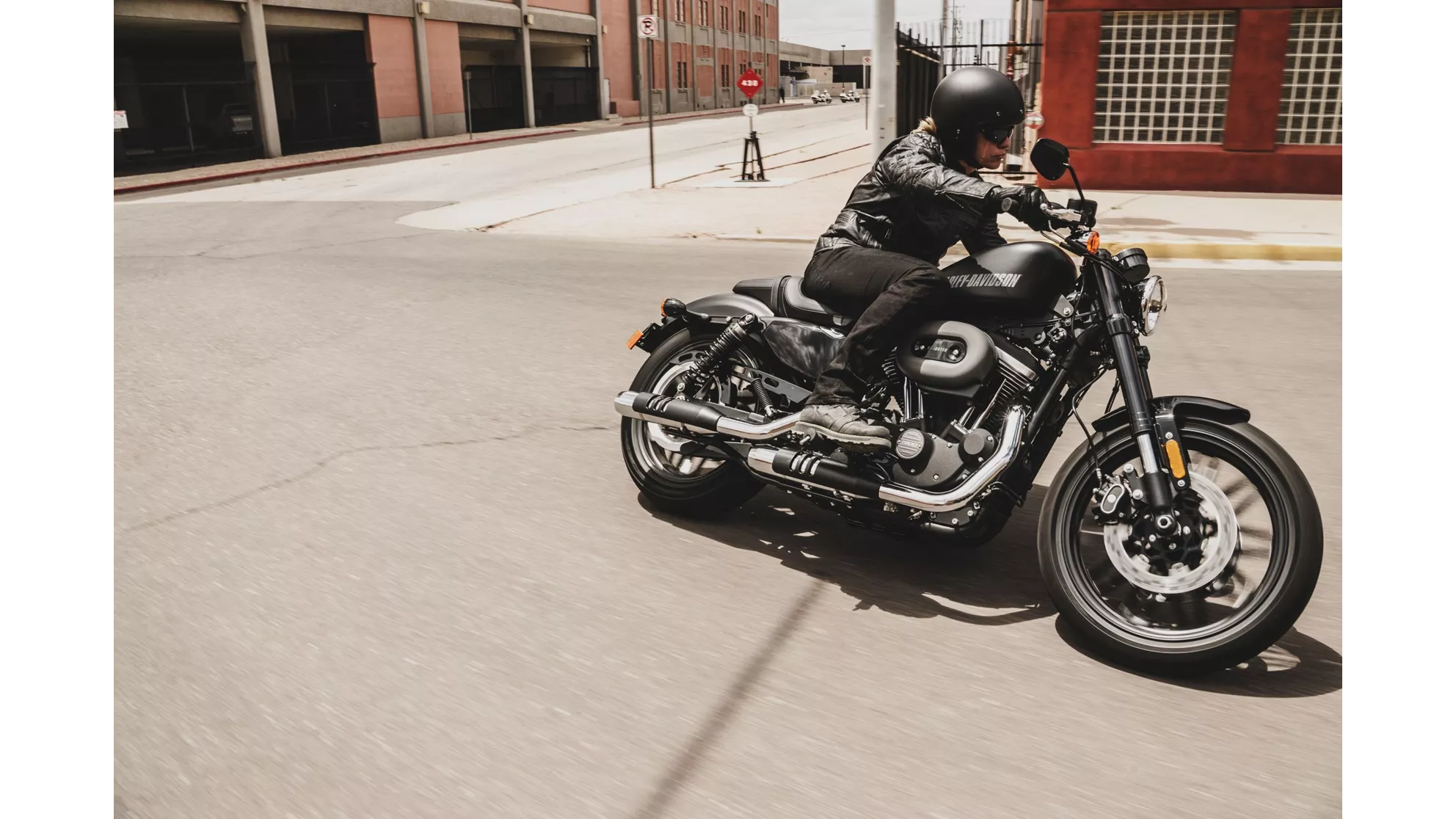 Harley-Davidson Sportster XL 1200CX Roadster - Image 11 Harley-Davidson Sportster XL 1200CX Roadster - Image 11