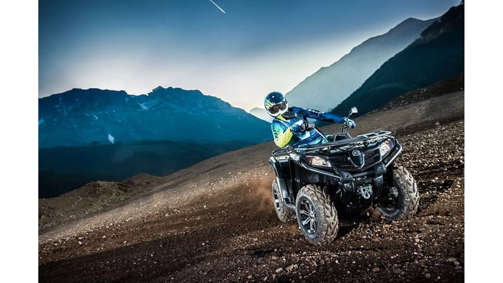 CFMOTO CForce 450 EFI 4x4 L DLX - Image 2 CFMOTO CForce 450 EFI 4x4 L DLX - Image 2