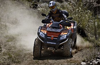 CFMOTO CForce 800 V2 EFI 4×4 XL DLX 2017 - Bild 2