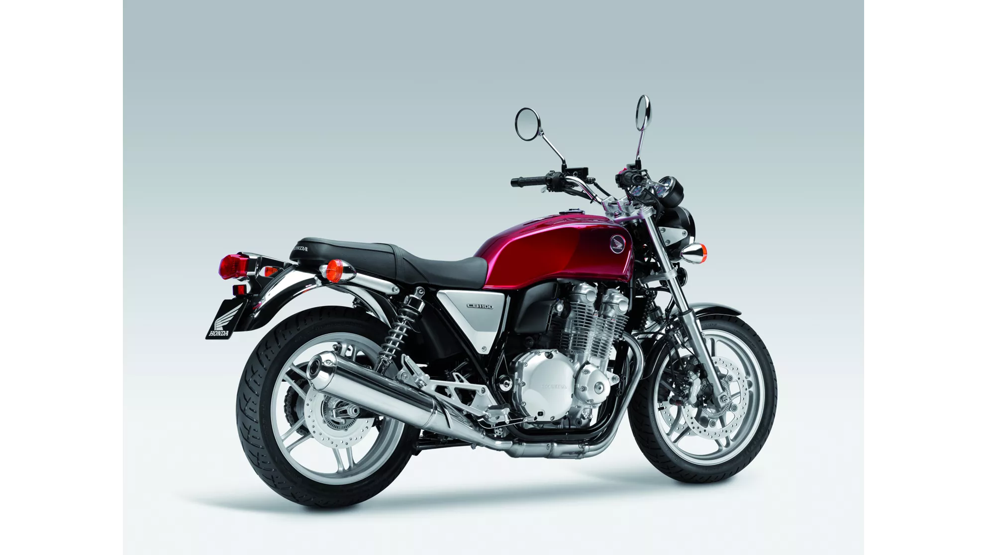 Honda CB 1100 - Слика 4