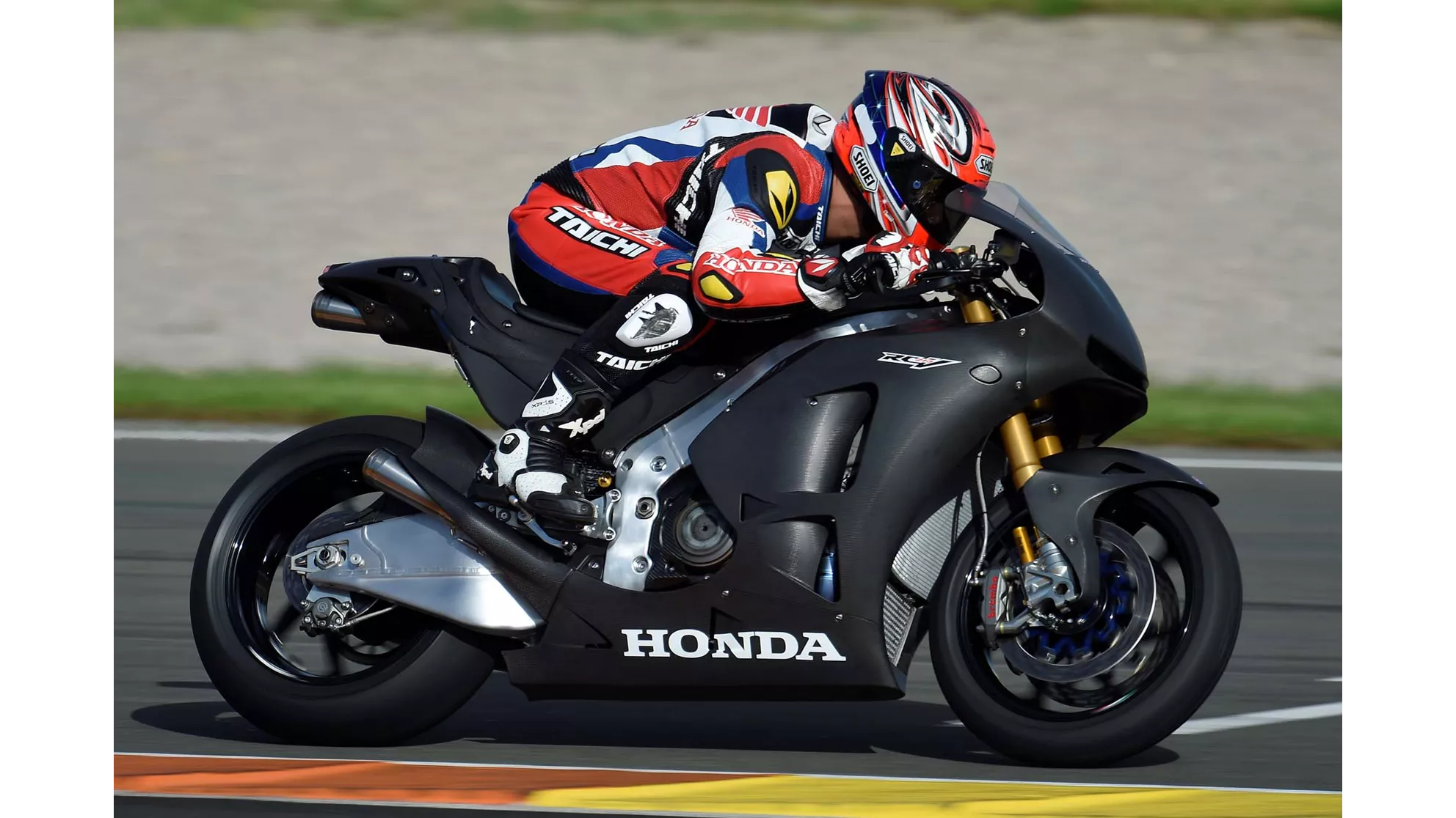 Honda RC 213 V-S - Image 2 Honda RC 213 V-S - Image 2