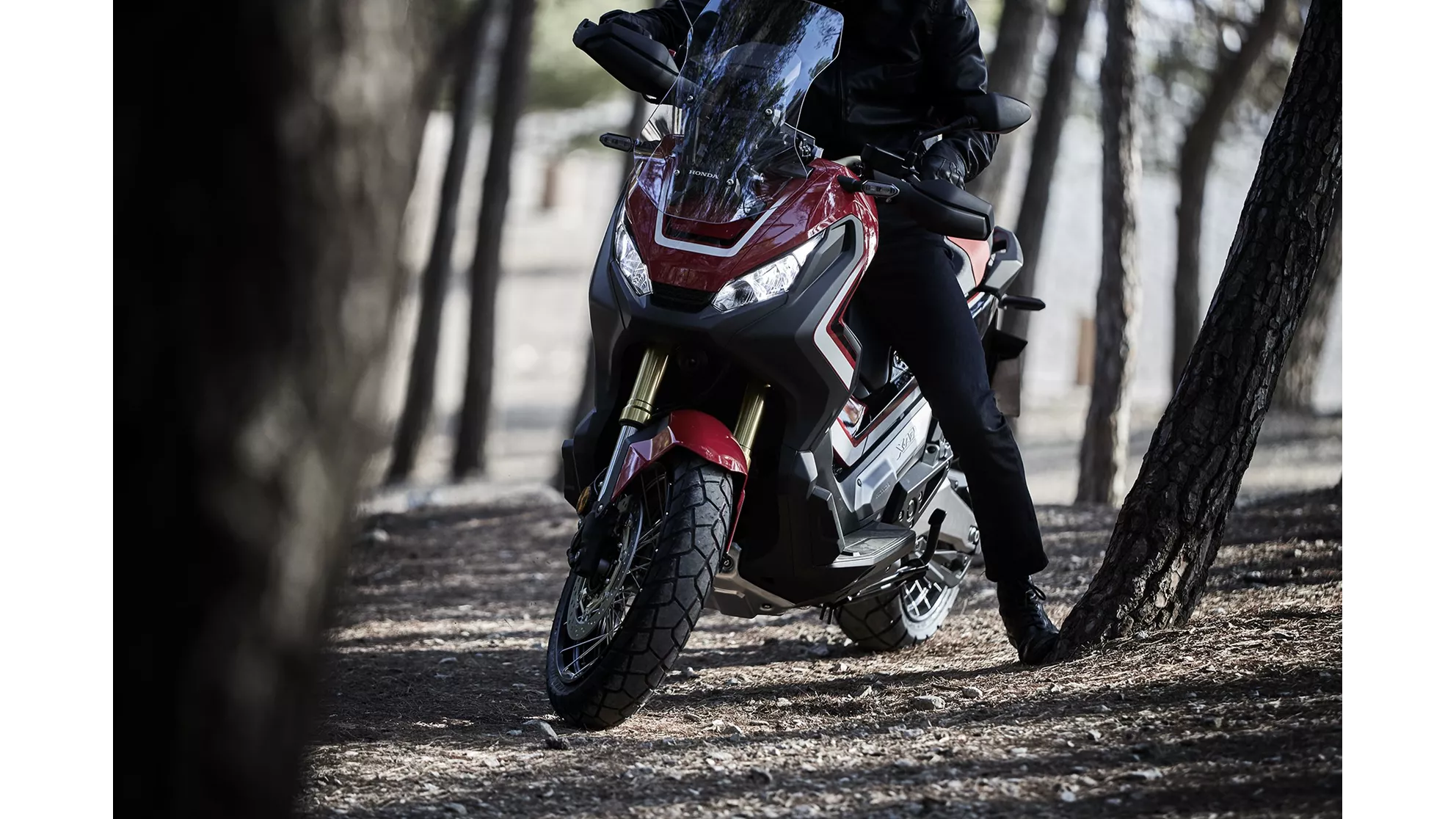 Honda X-ADV - Image 4 Honda X-ADV - Image 4