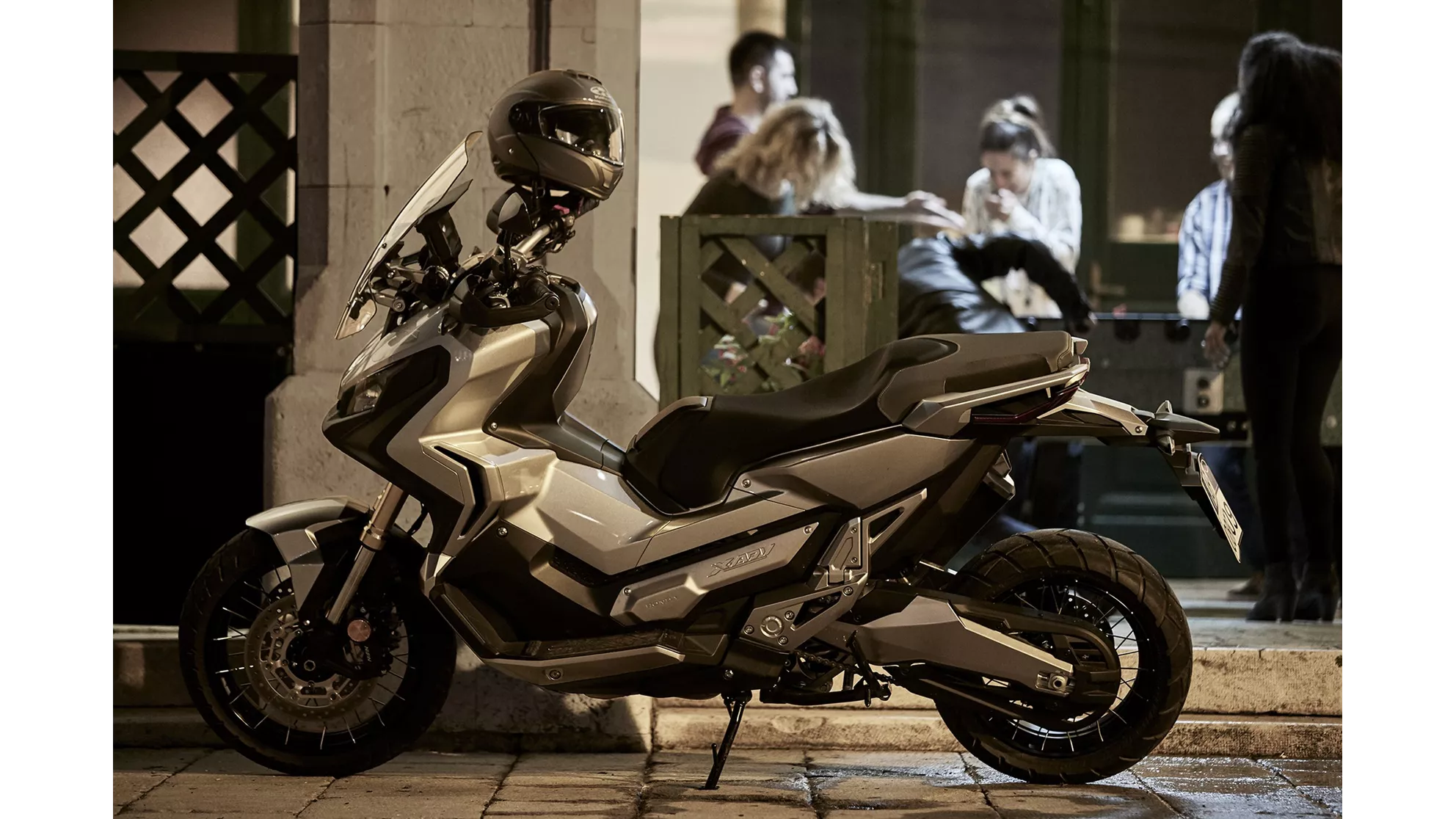 Honda X-ADV - Image 7 Honda X-ADV - Image 7