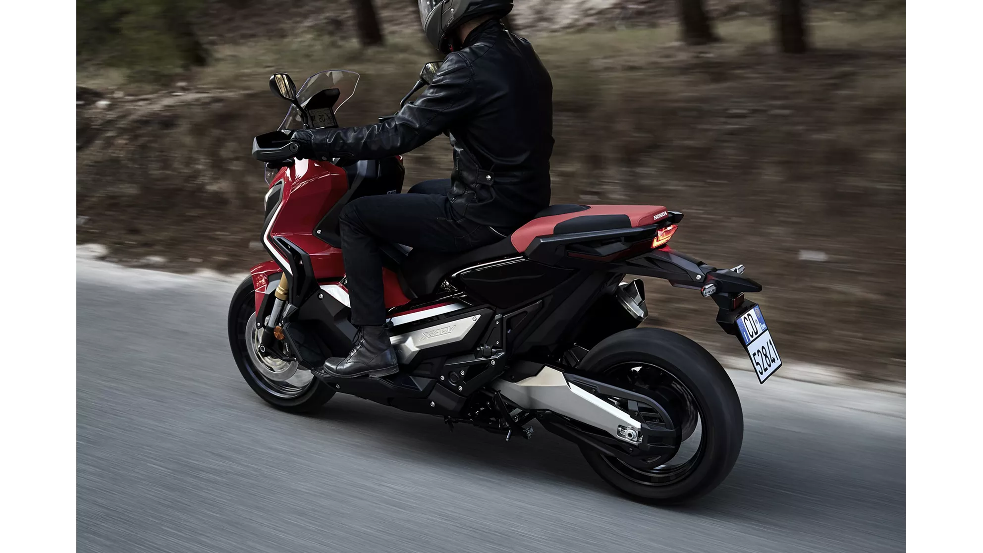 Honda X-ADV - Image 13 Honda X-ADV - Image 13