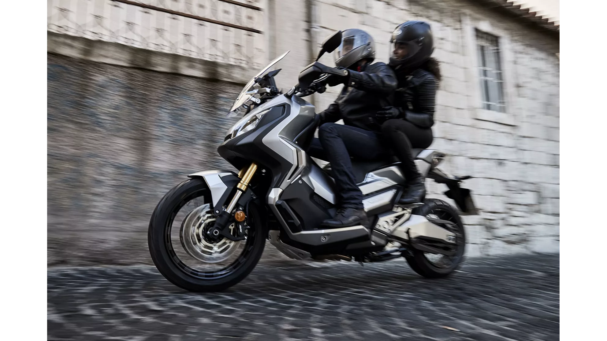 Honda X-ADV - Image 18 Honda X-ADV - Image 18